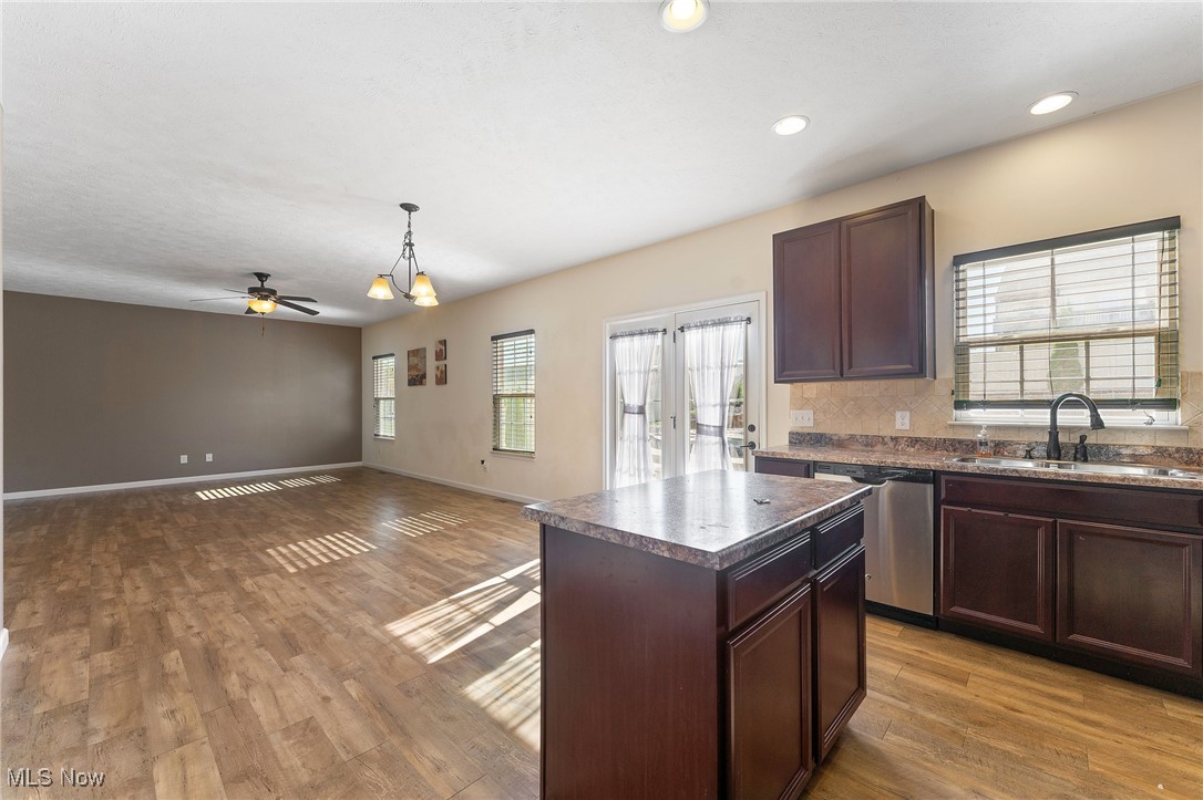 6212 Hadleigh Avenue, Massillon, Ohio image 16