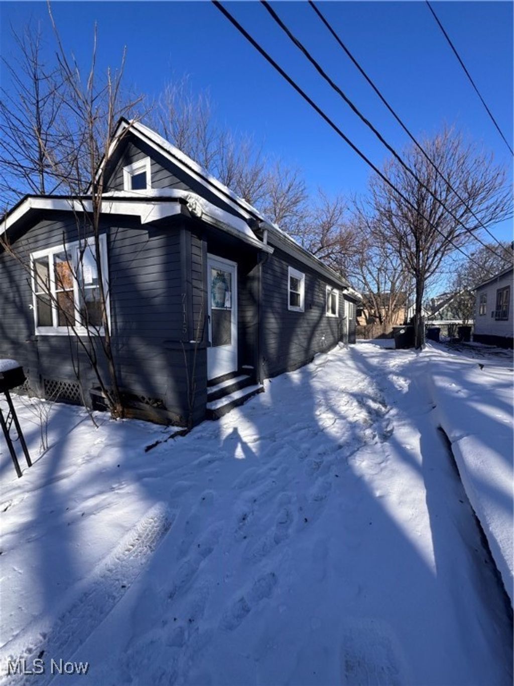 Photo of 7115 Park Avenue, Cleveland, OH 44105 (MLS # 5183436)