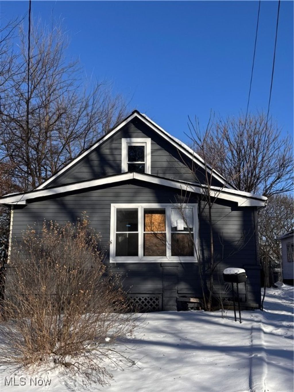 Photo of 7115 Park Avenue, Cleveland, OH 44105 (MLS # 5183436)