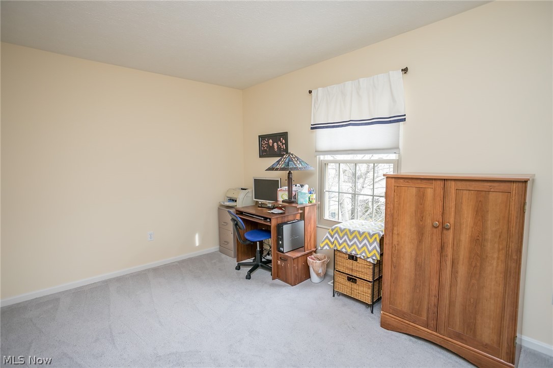 Edgebrook Condo - Residential