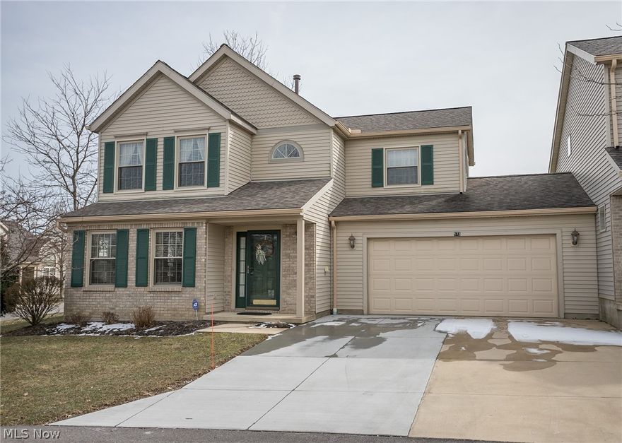 Welcome home to this well kept condo located in Stow! This home features 3 bedrooms and 2 and a half bathrooms. Updates include Furnace and A/C in 2015, all new Pella Windows and screens in 2015, new kitchen faucet and shower head in 2017, and entire first floor painted in 2017 as well upstairs hallway.  The beautiful wood flooring in the first floor leads you to the kitchen with stainless steel appliances, Corian countertops, and glass backsplash tiles. The master bedroom will amaze you with vaulted ceilings and two master closets. Located off of Steels Corner in Stow, it is close to Route 8 and downtown Cuyahoga Falls.