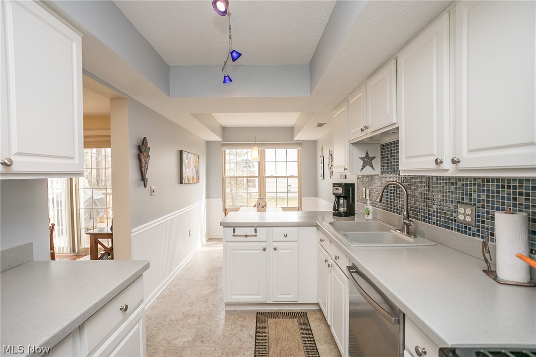 Edgebrook Condo - Residential