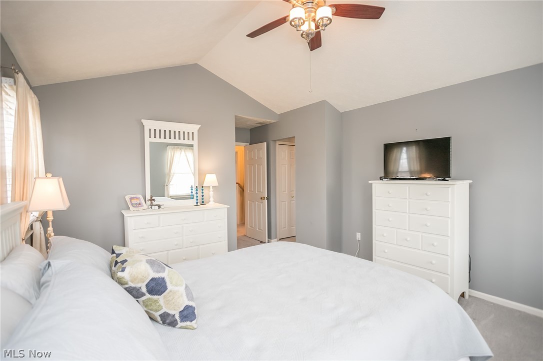 Edgebrook Condo - Residential