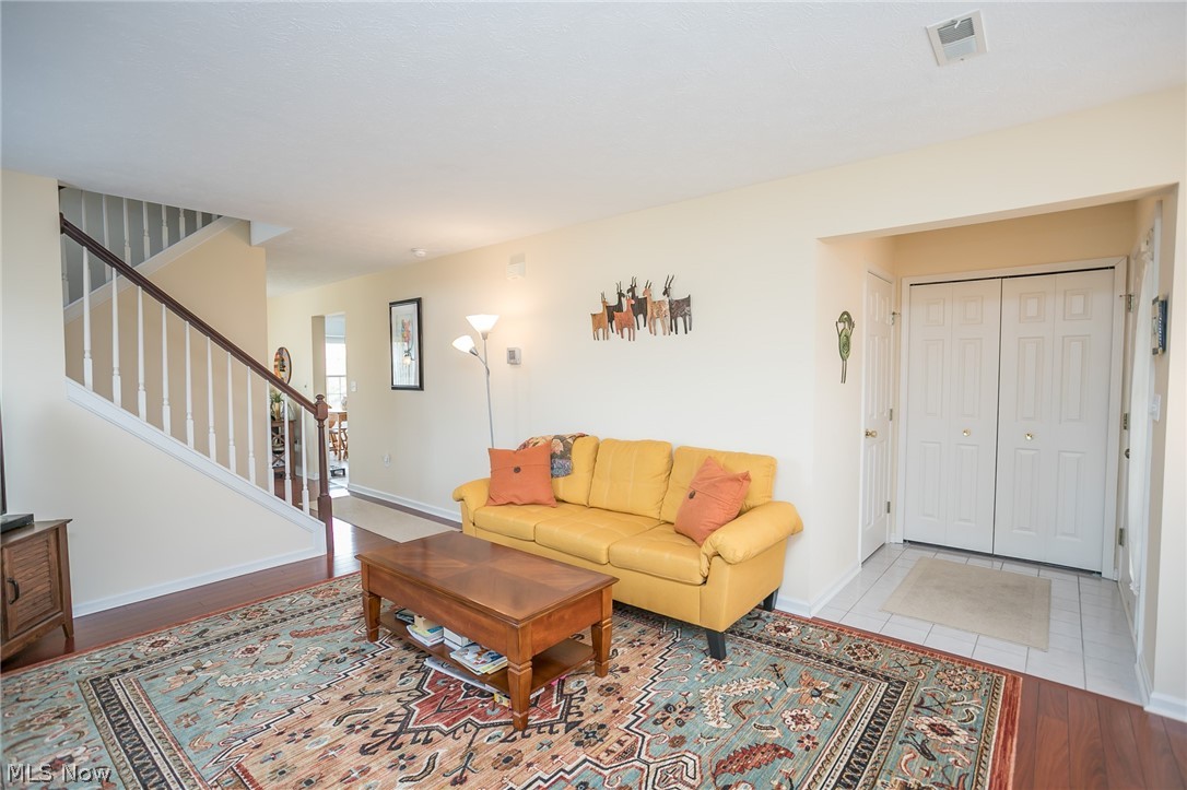 Edgebrook Condo - Residential