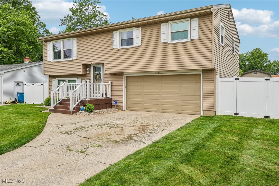 1842 Woodlawn Avenue, Youngstown, Ohio image 3