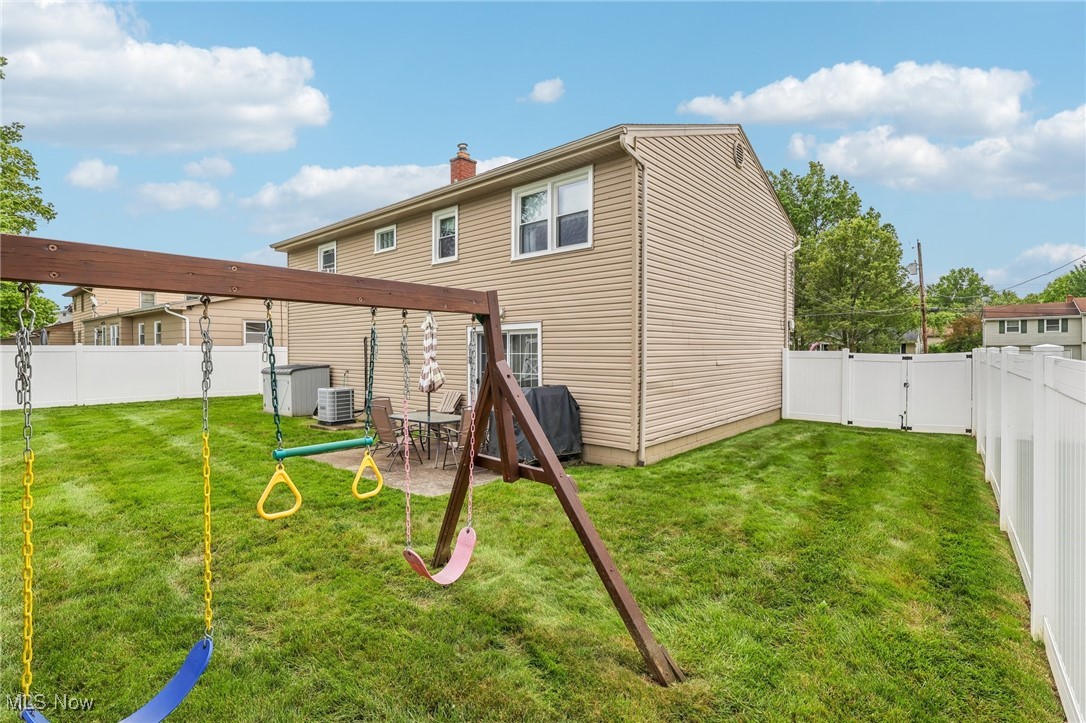 1842 Woodlawn Avenue, Youngstown, Ohio image 40