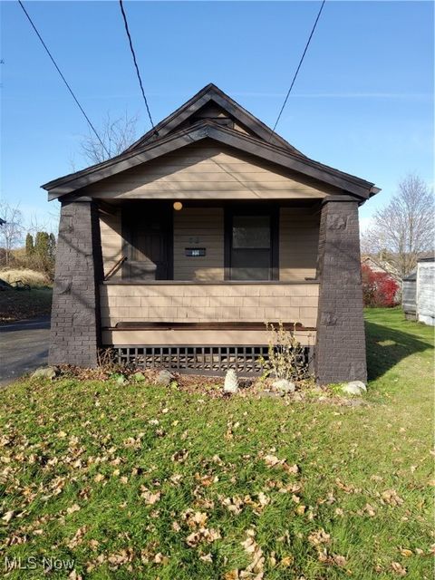 32 E Faith Street, Struthers, OH 44471 - MLS#: 5112770