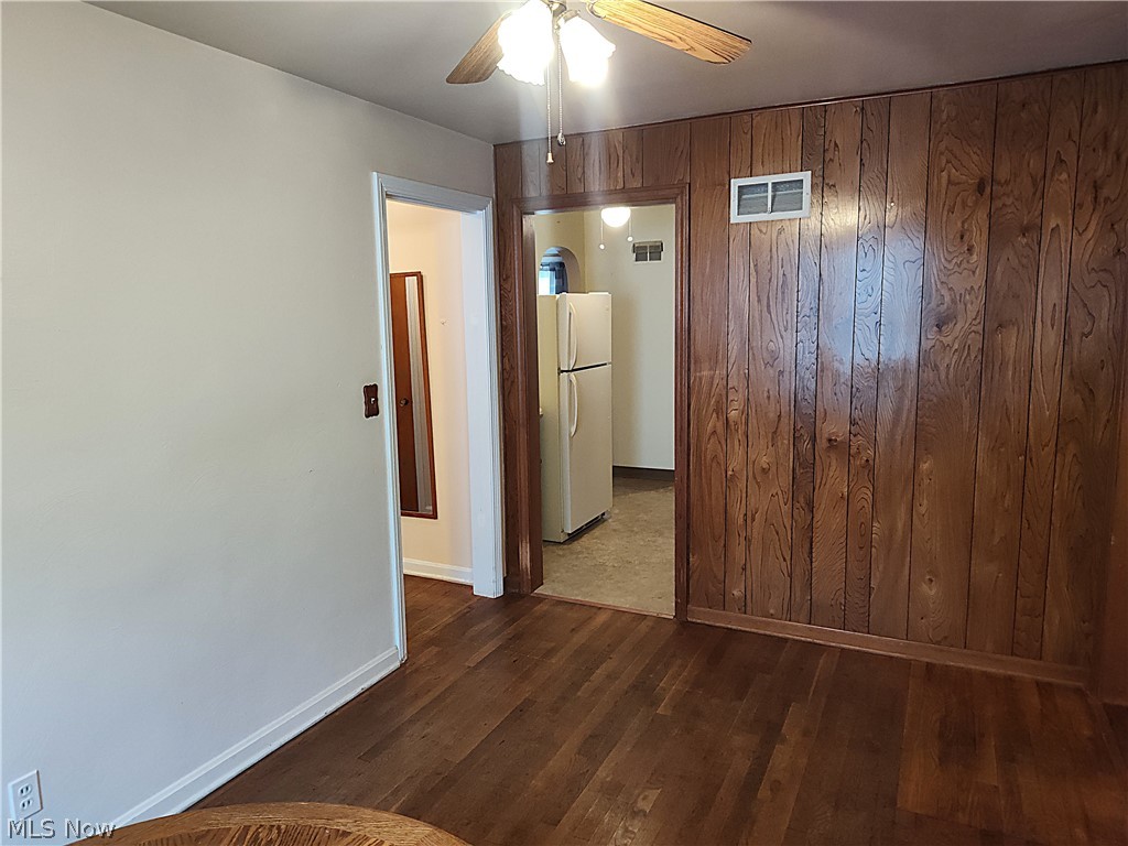 Holmes Trlife Estate - Residential