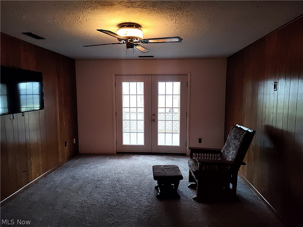 Holmes Trlife Estate - Residential