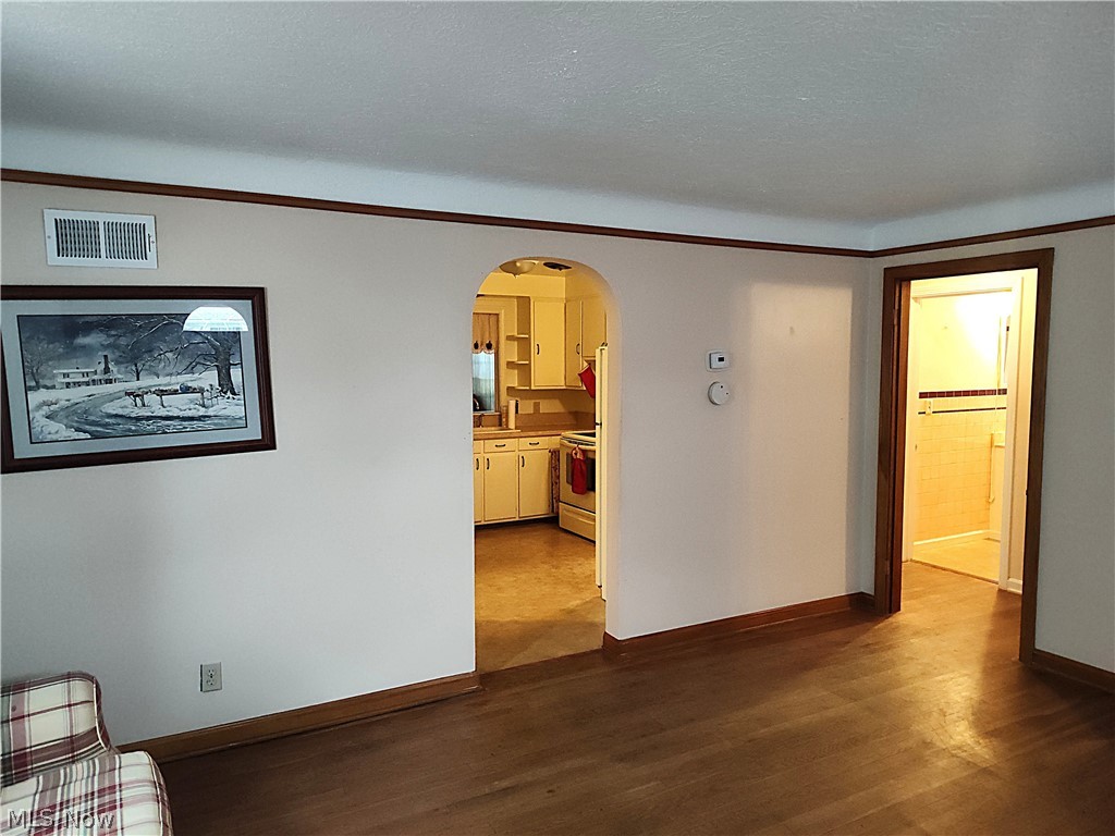 Holmes Trlife Estate - Residential