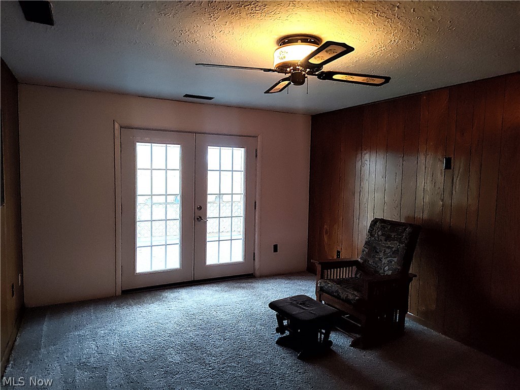 Holmes Trlife Estate - Residential