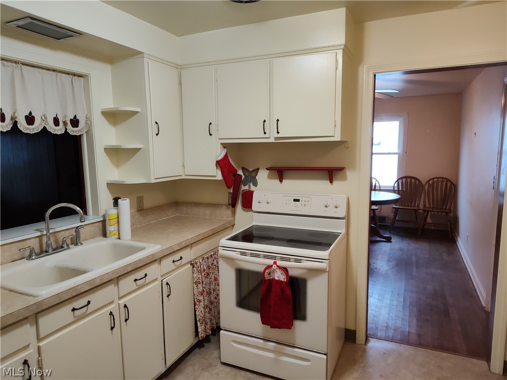 Holmes Trlife Estate - Residential