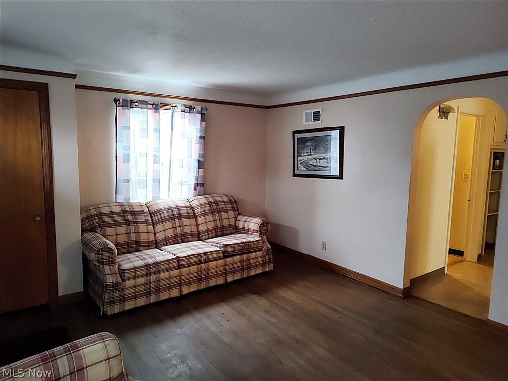 Holmes Trlife Estate - Residential