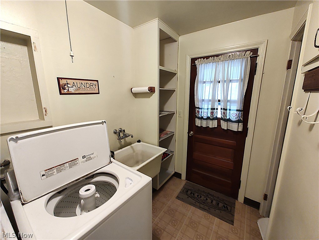 Holmes Trlife Estate - Residential