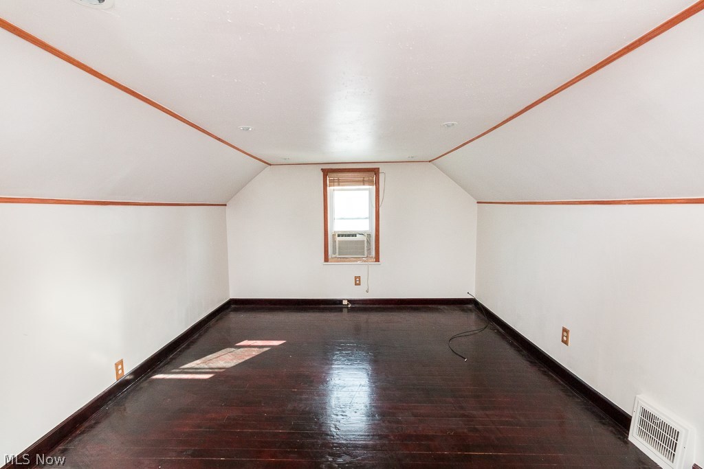 Ridgewood Gardens - Residential