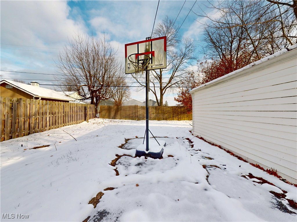 Mentor Headlands Park Sub - Residential