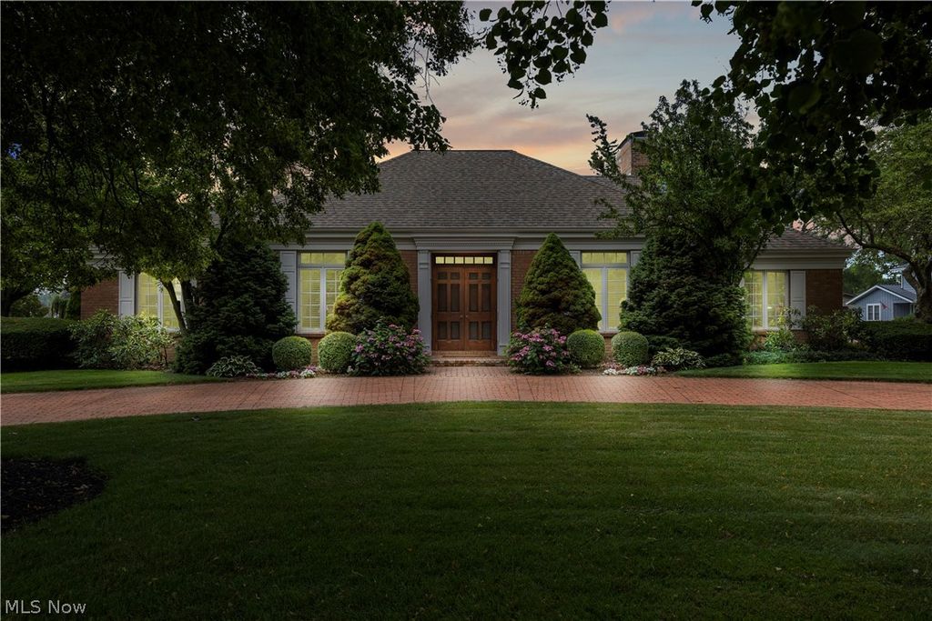 Photo of 1711 Willow Drive, Sandusky, OH 44870 (MLS # 5198527)