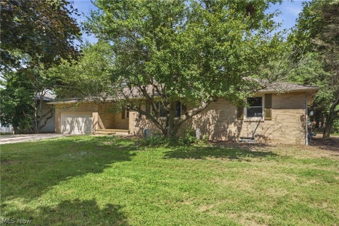 Tiny photo for 5111 Nave Street SW, Canton, OH 44706 (MLS # 5238348)