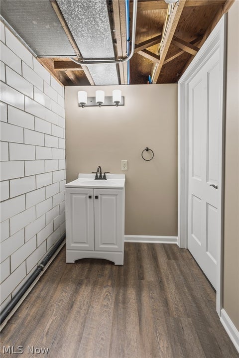 Tiny photo for 5111 Nave Street SW, Canton, OH 44706 (MLS # 5238348)