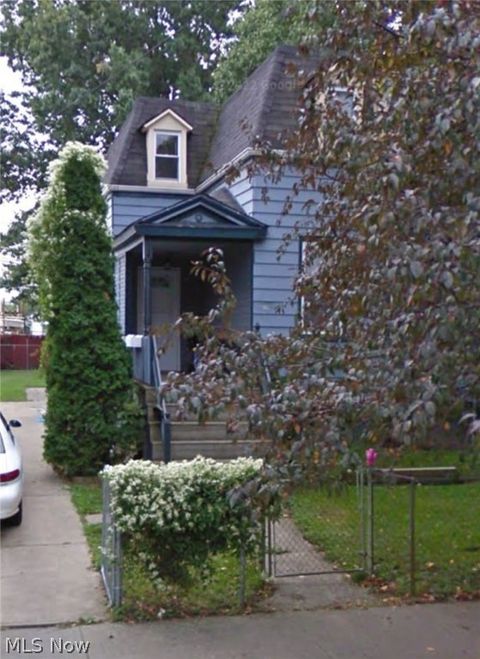 Single Family Residence in Cleveland OH 6215 Lawn Avenue.jpg