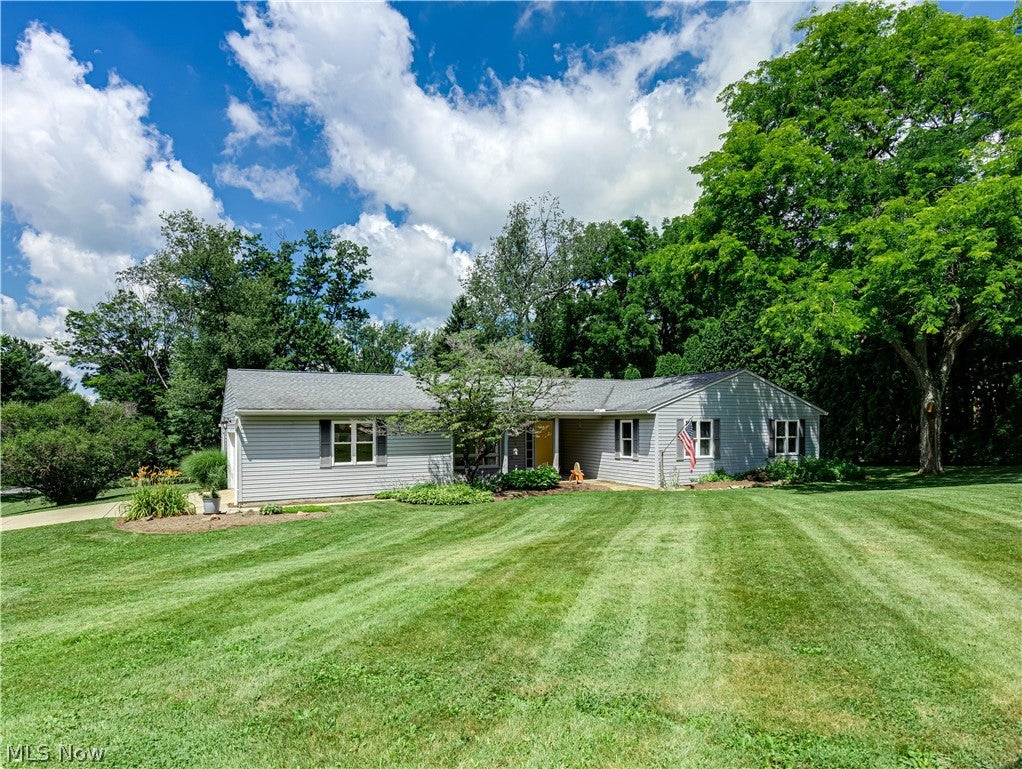 1726 Orchard Drive