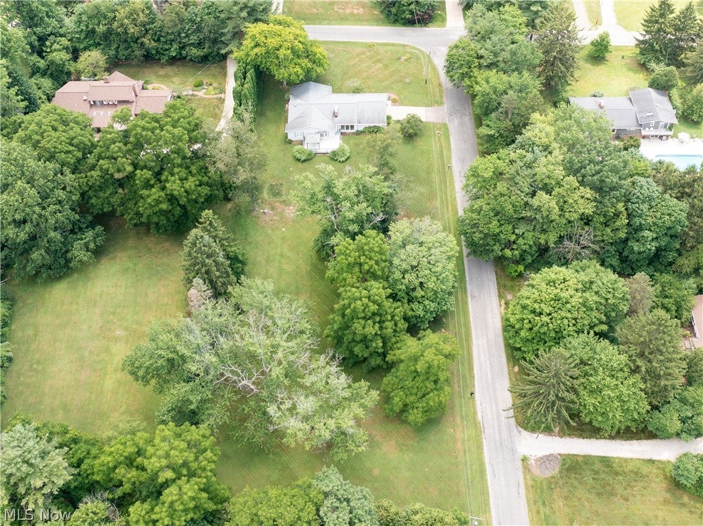 1726 Orchard Drive