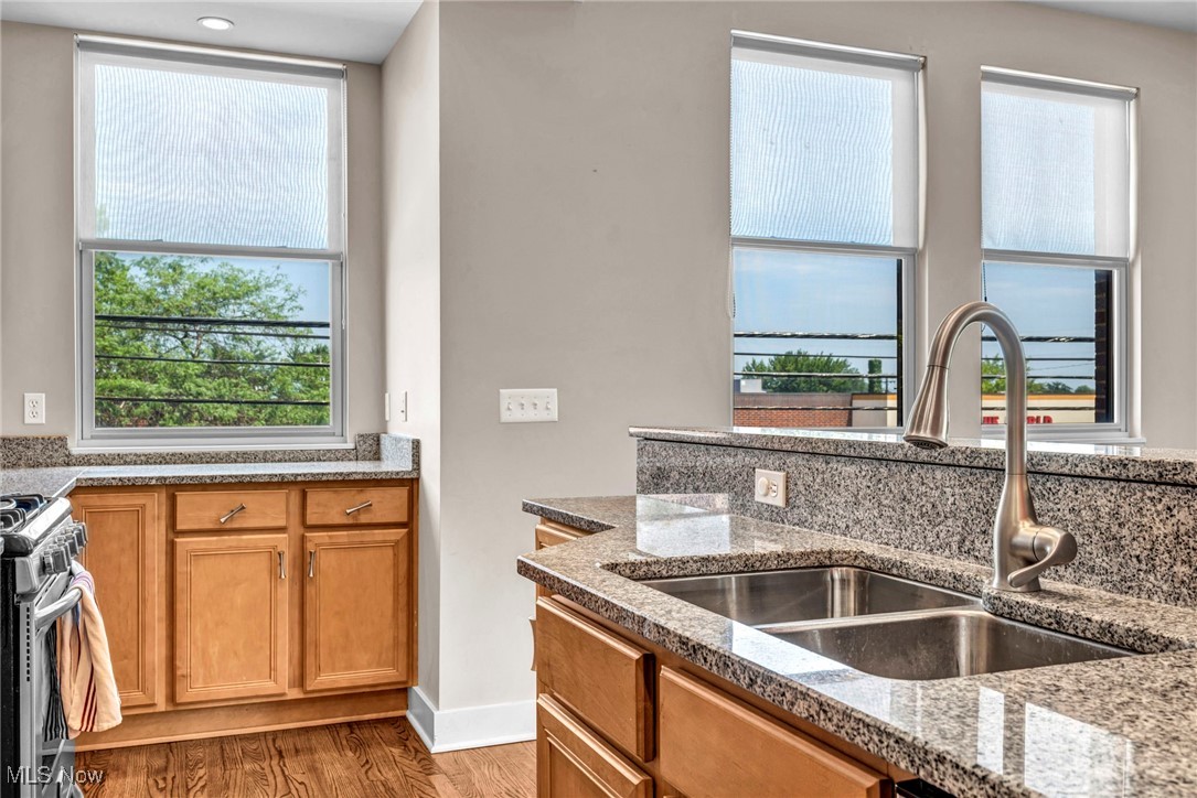 Rockport Square Ph 01a - Residential