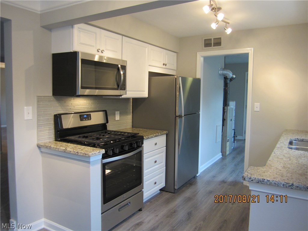 Bauer & Barnow - Residential