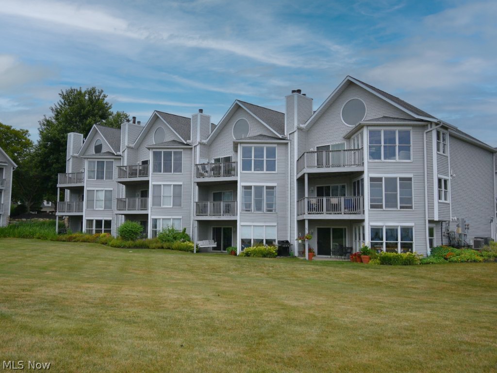 Harbortowne Point Condo - Residential