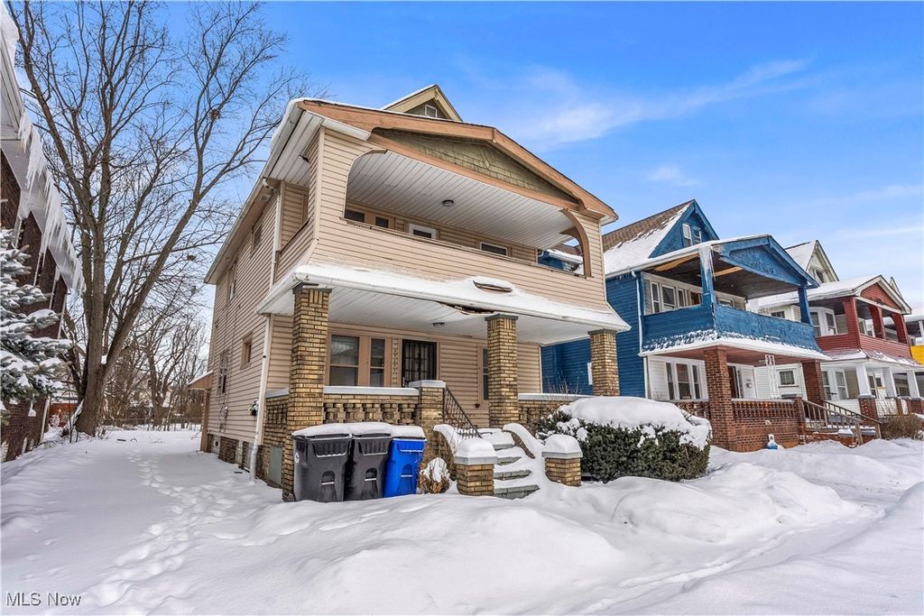 Photo of 11909 Parkhill Avenue, Cleveland, OH 44120 (MLS # 5184800)