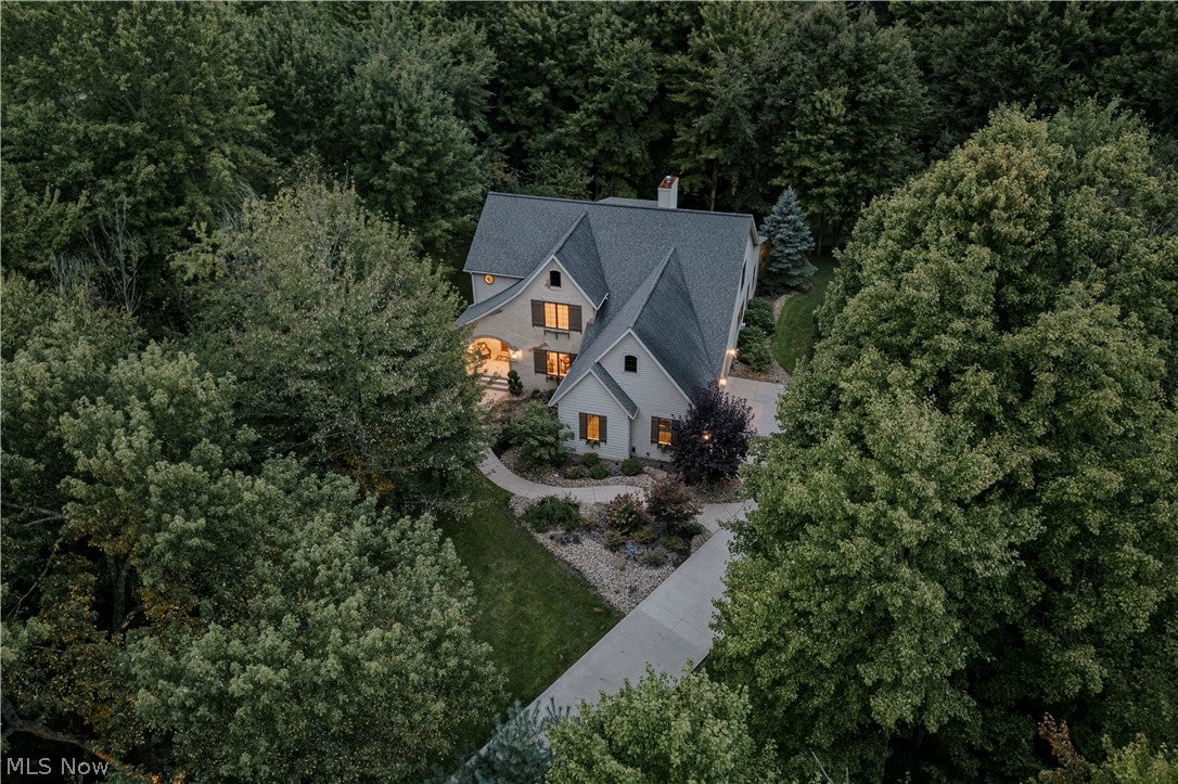 7734 Bainbridge Road