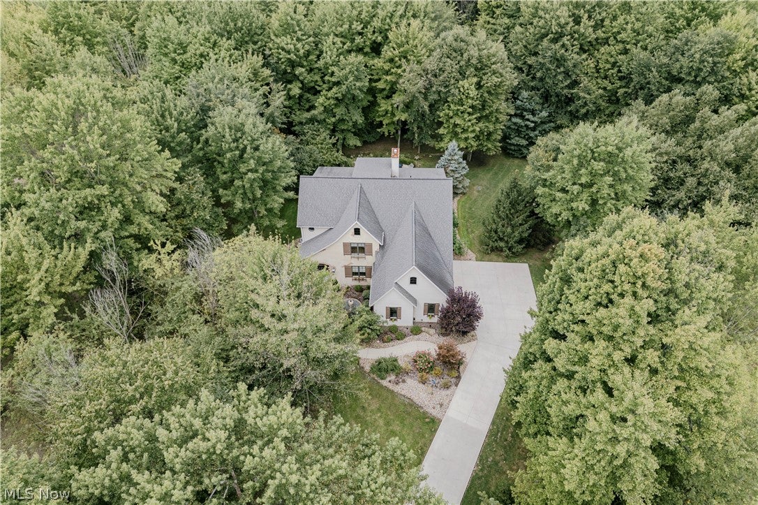 7734 Bainbridge Road