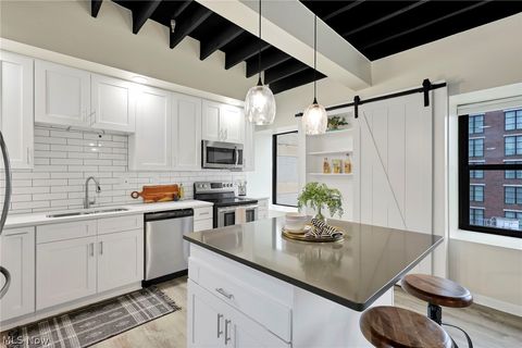 Tiny photo for 78 E Chestnut Street #608, Columbus, OH 43215 (MLS # 5187711)