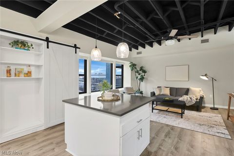 Tiny photo for 78 E Chestnut Street #608, Columbus, OH 43215 (MLS # 5187711)