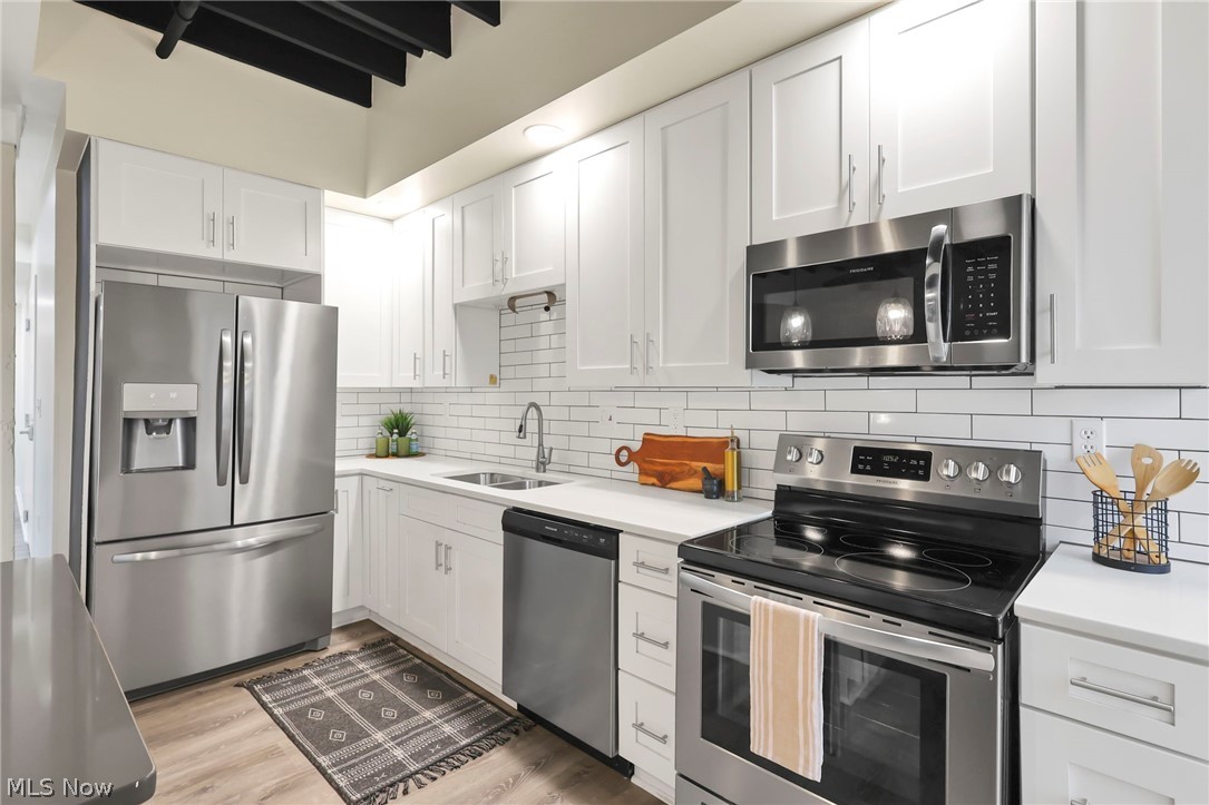 Cityview 03 Condos - Residential