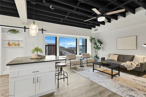 78 E Chestnut Street 608 Columbus OH 43215