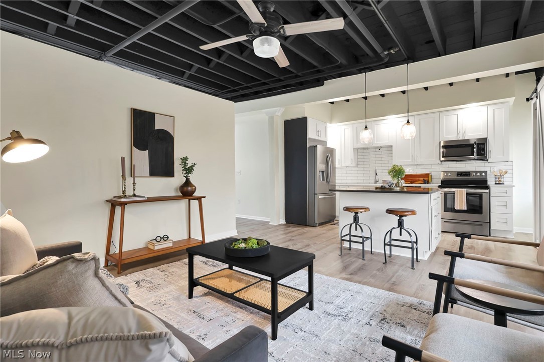 Cityview 03 Condos - Residential