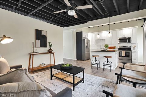 Tiny photo for 78 E Chestnut Street #608, Columbus, OH 43215 (MLS # 5187711)