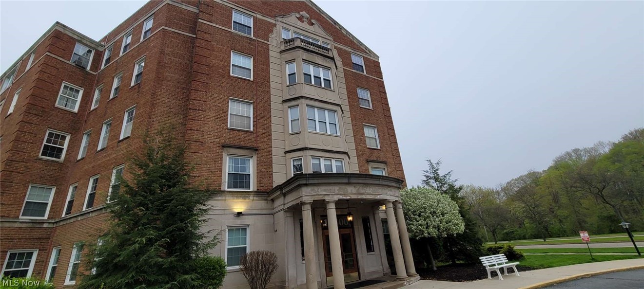 South Park Manor Condos - Residential