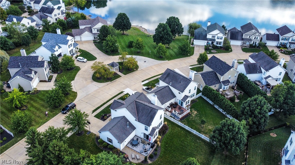 Lakeside Commons - Residential