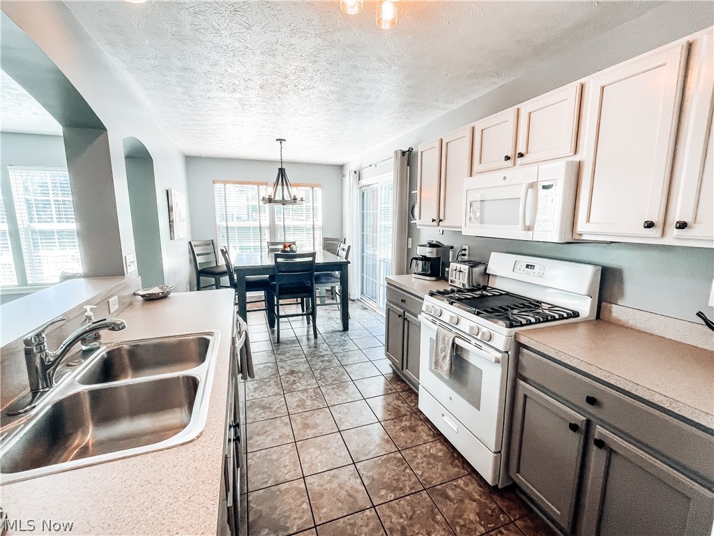 Lakeside Commons - Residential