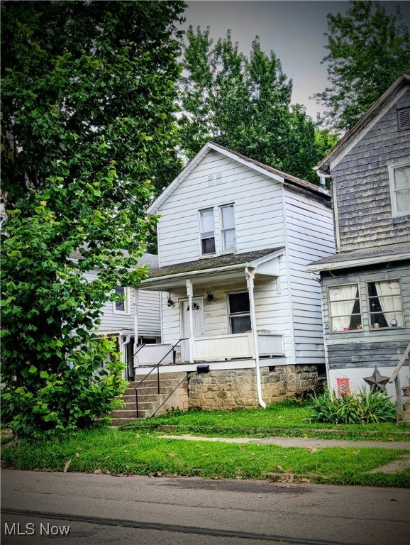 Dear investors, are you looking for your newest or next opportunity to expand your portfolio? Look no further, 316 Harmar St. has arrived. The current owner has taken great care in updating every room in this adorable home. As well as adding a new roof and flooring to the front porch, building a new deck, a new roof and adding new gutters to the back porch. This property comes with on street parking as well as alley access to off street parking. The backyard offers room to expand; build a garage or covered parking if you like. Home is currently rented. Schedule a showing soon before this opportunity is gone.