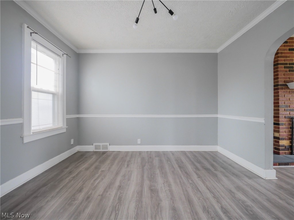 Walter H Tellings Oakmont - Residential