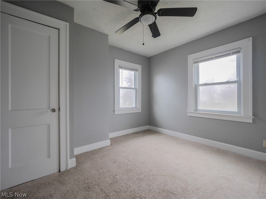 Walter H Tellings Oakmont - Residential