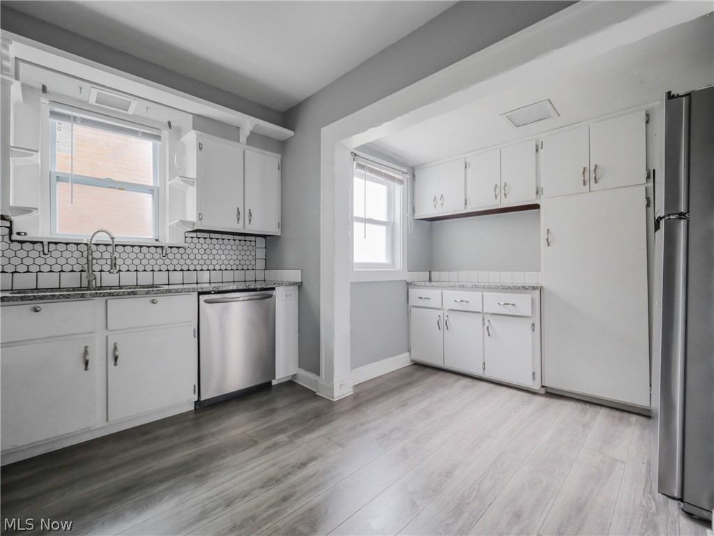 Walter H Tellings Oakmont - Residential