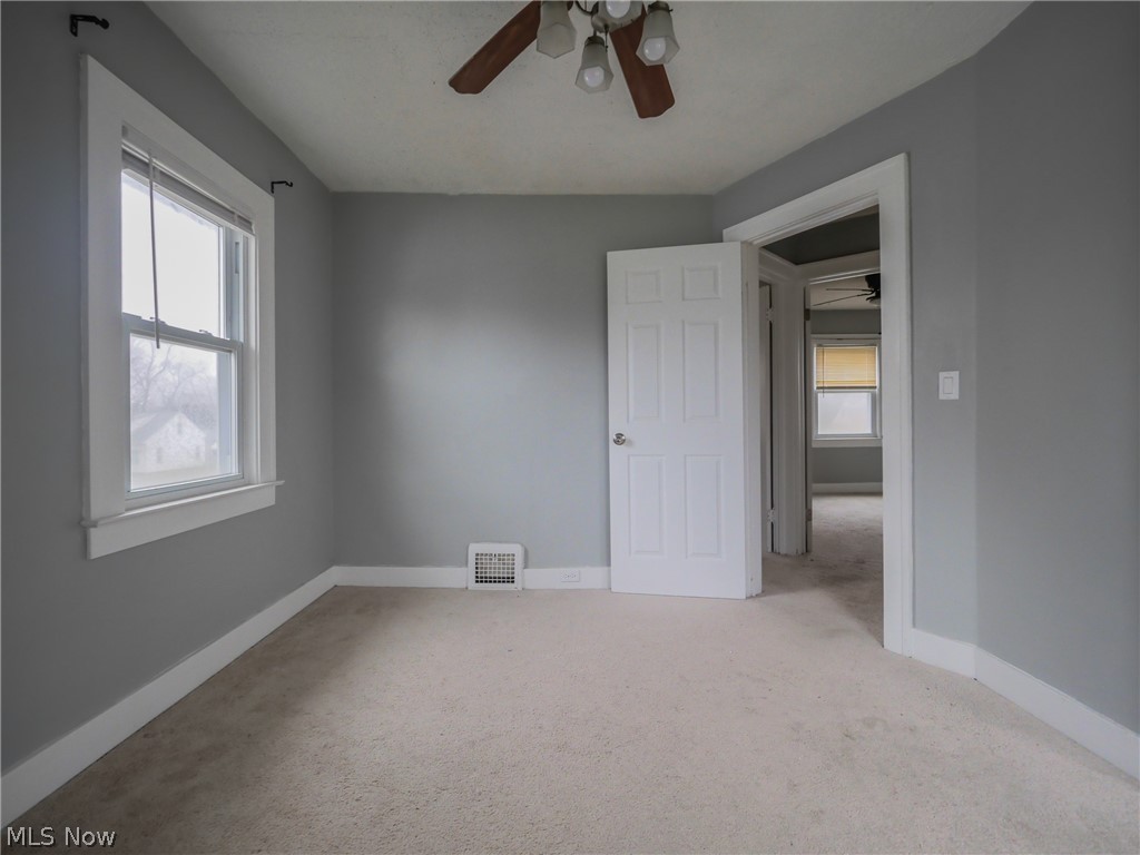 Walter H Tellings Oakmont - Residential