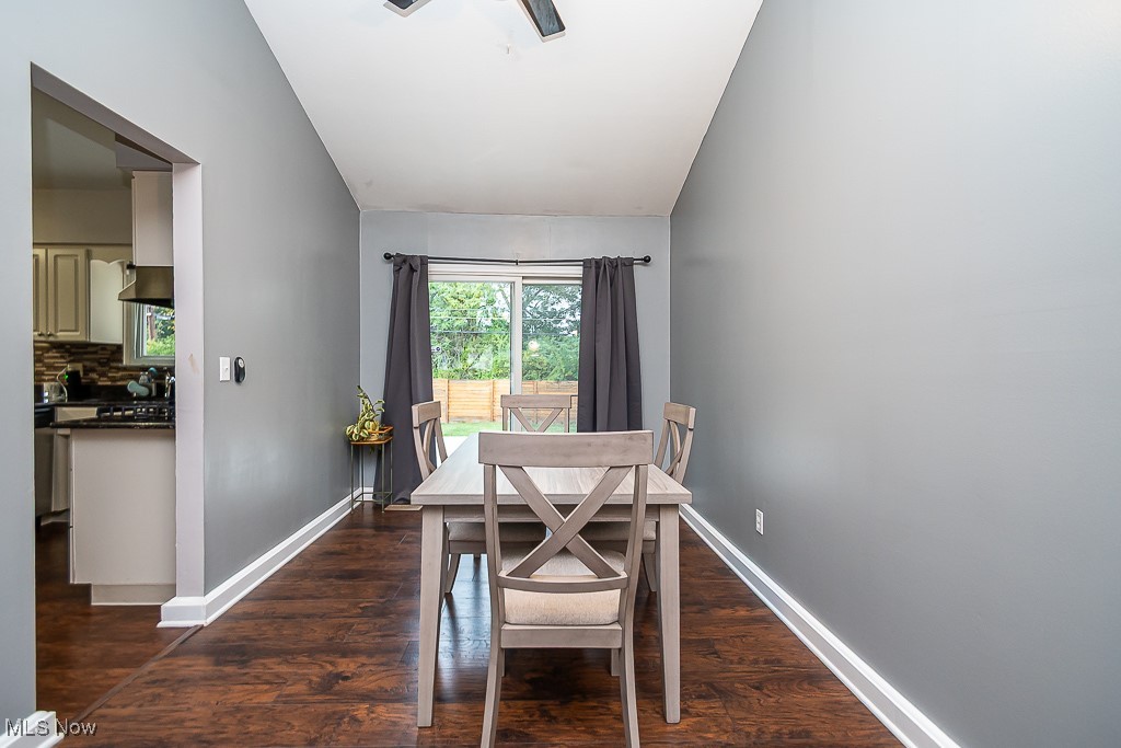 6996 Greenbriar Drive