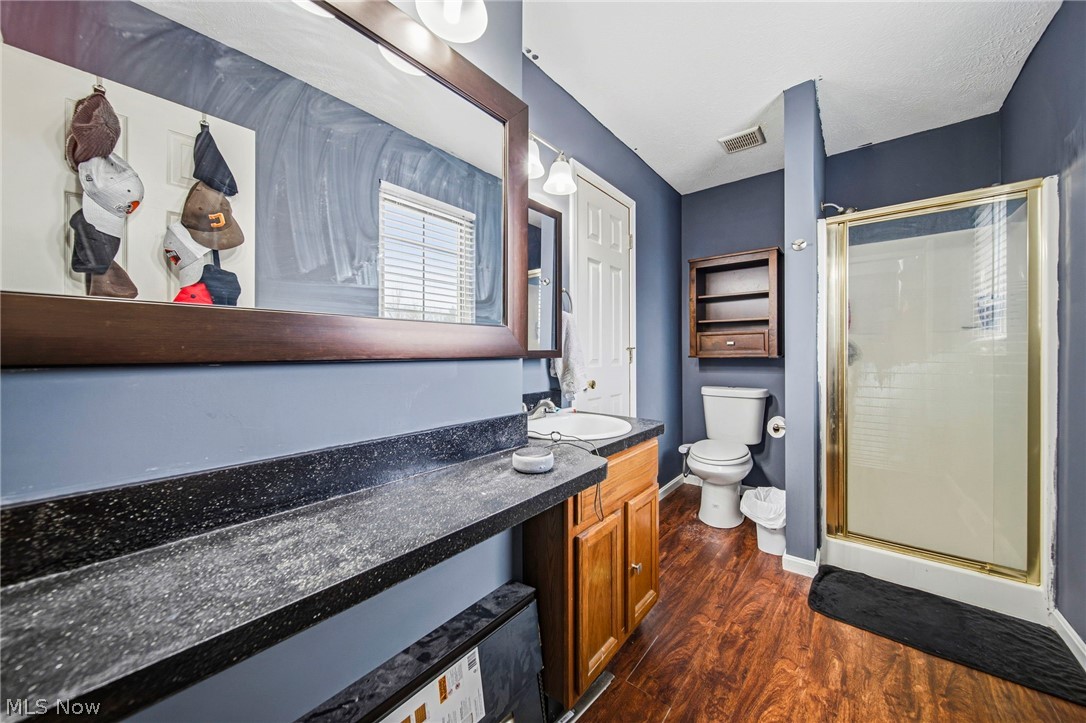 Hobbits Glen - Residential