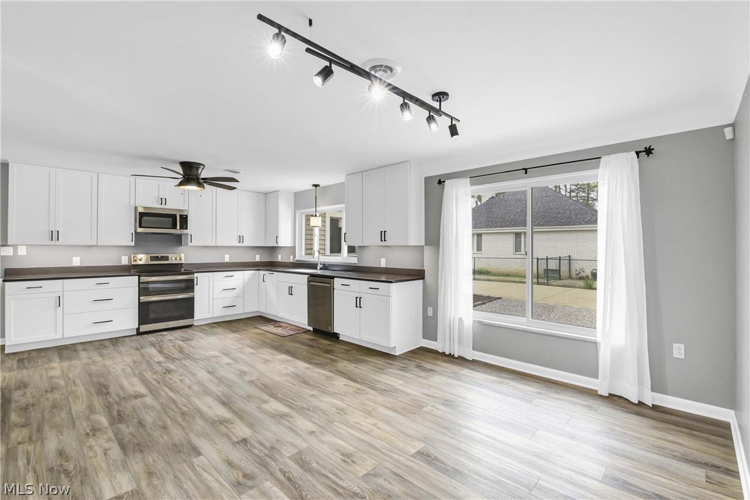 3596 Canterbury Road