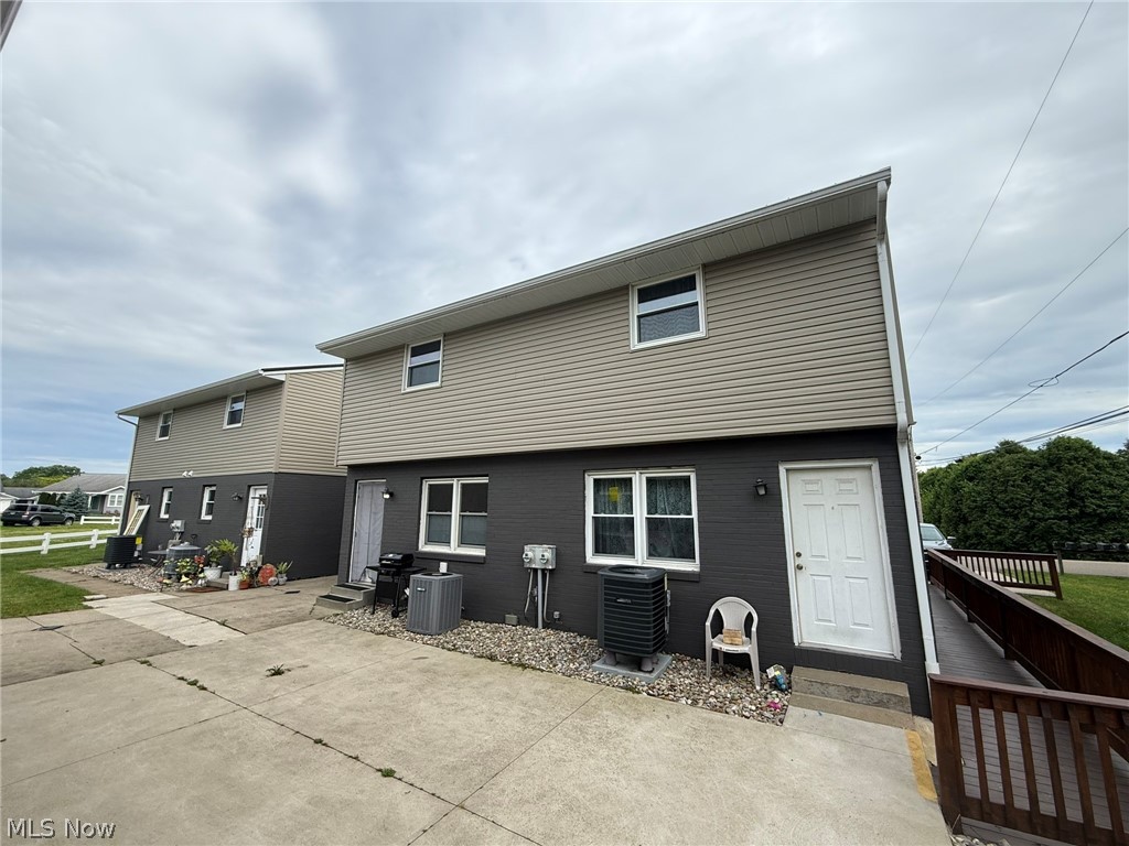 545 Baker Avenue NW